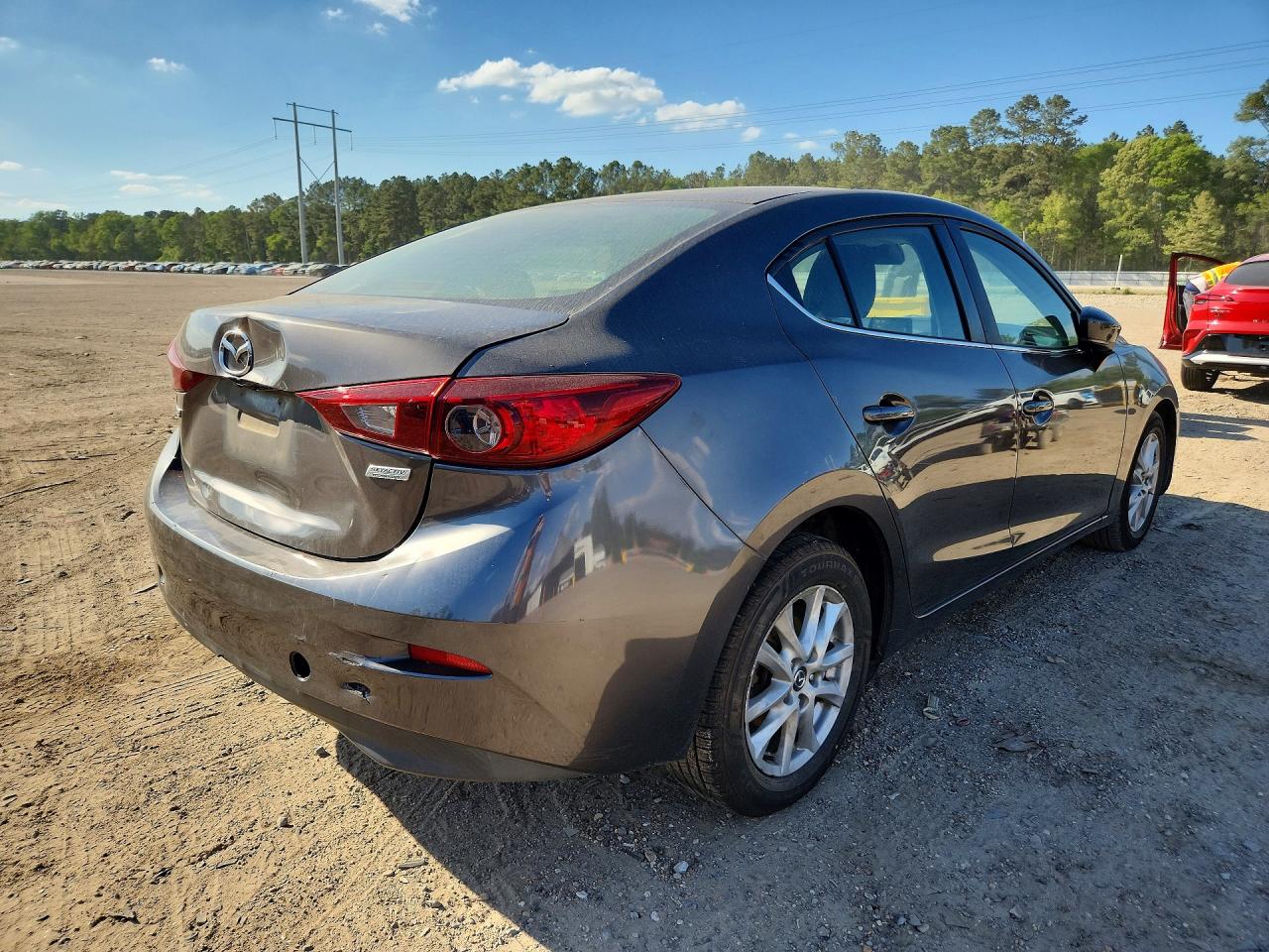 2018 Mazda 3 VIN 3MZBN1U77JM168687 photo 3