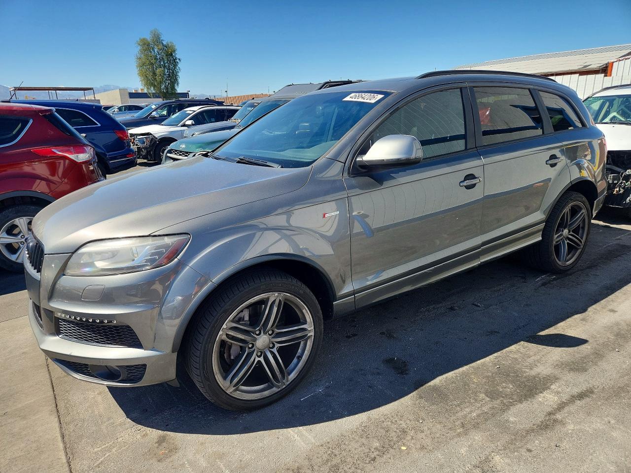 2014 Audi Q7 VIN WA1DGAFE8ED016740 photo 1