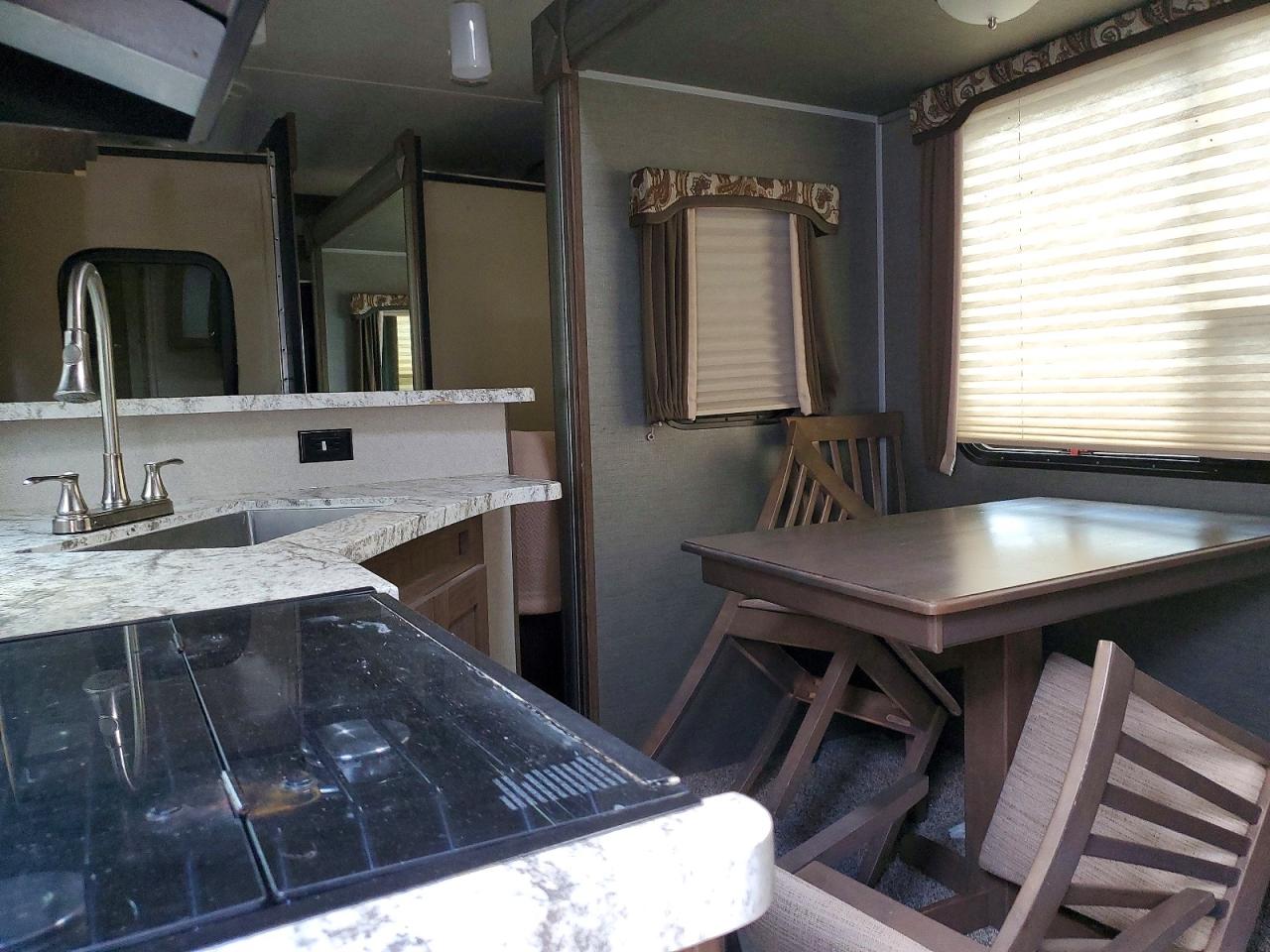 2018 KEYSTONE Hideout VIN 4YDF31526J7245120 photo 6