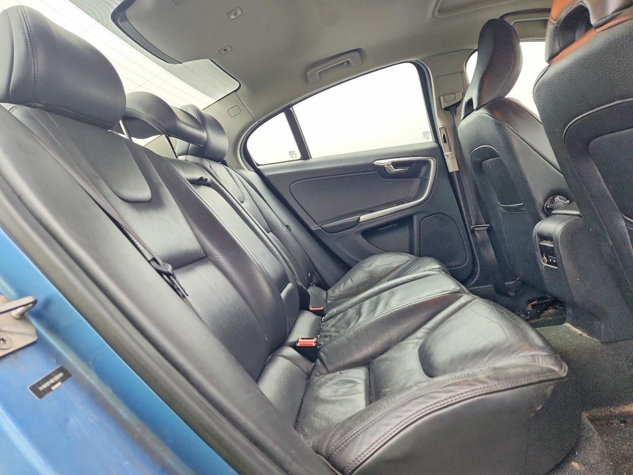 2014 Volvo S60 VIN YV1612FH5E1282101 photo 10