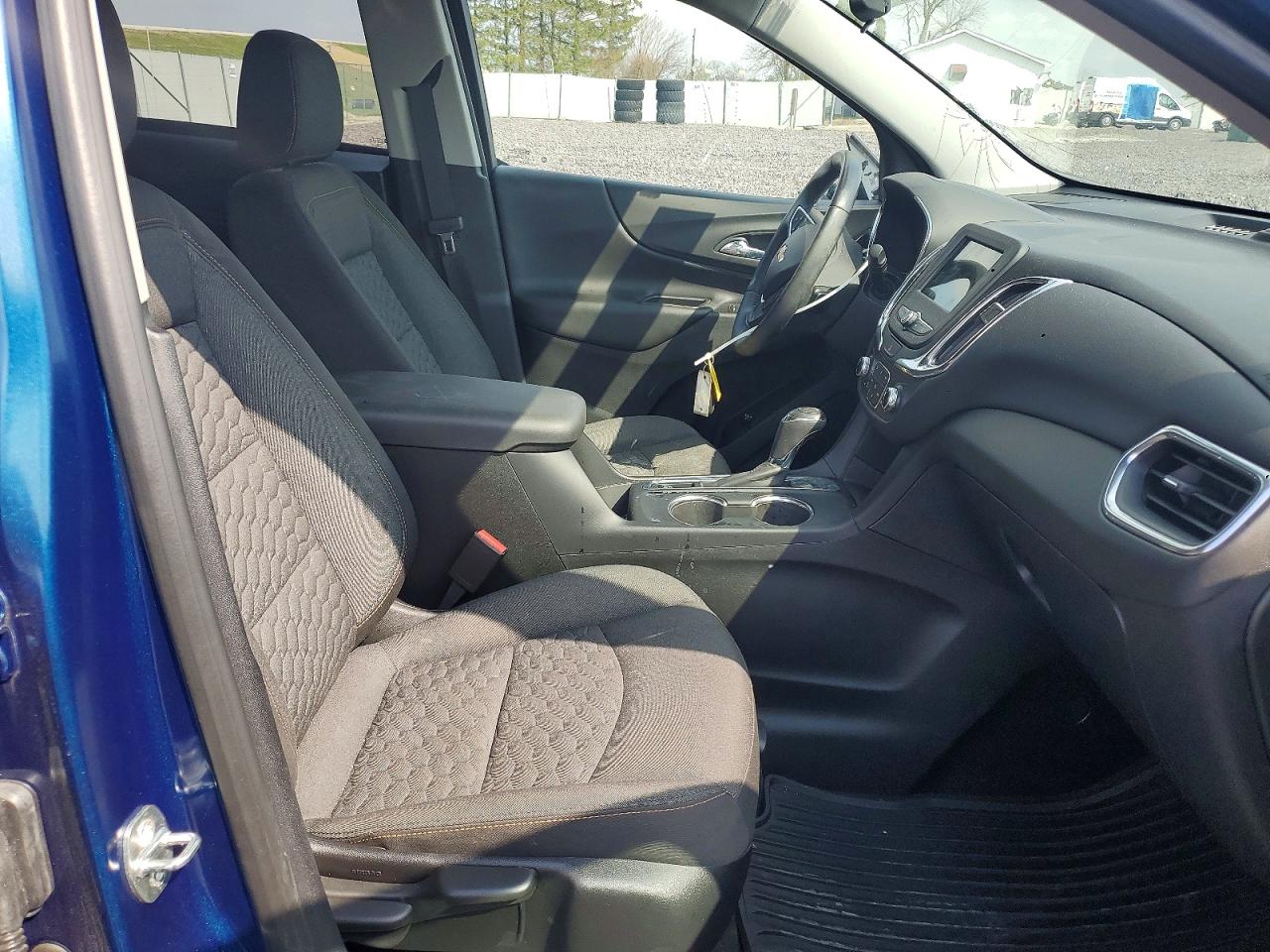 2019 Chevrolet Equinox VIN 2GNAXKEV8K6151122 photo 7