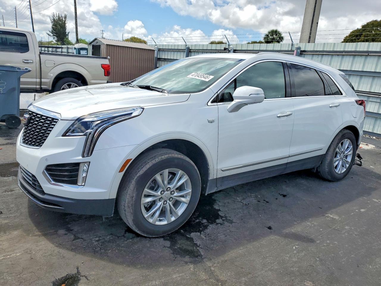2023 Cadillac Xt5 VIN 1GYKNAR44PZ132040 photo 1