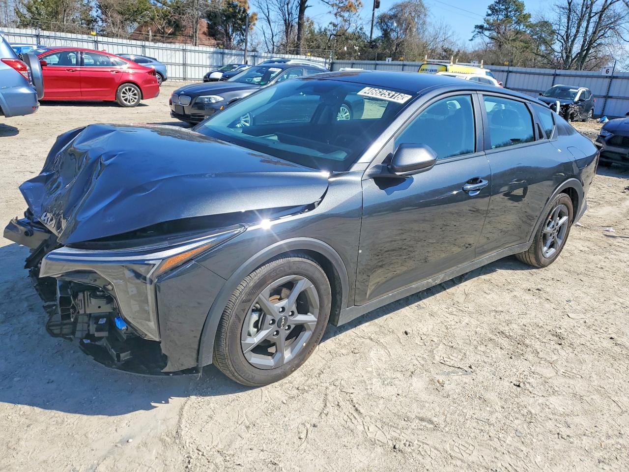 2025 Kia All other VIN 3KPFT4DE8SE099739 photo 1