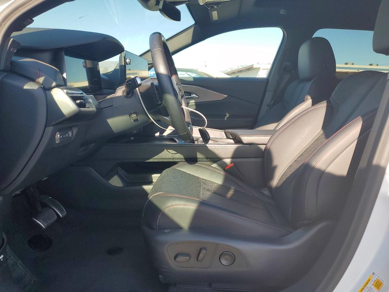 2024 ACURA Zdx VIN 4W5KHNRLXRZ509648 photo 7