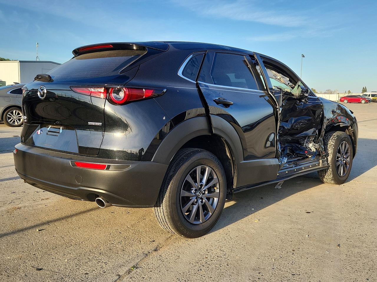 2024 Mazda Cx30 VIN 3MVDMBAM2RM692631 photo 3