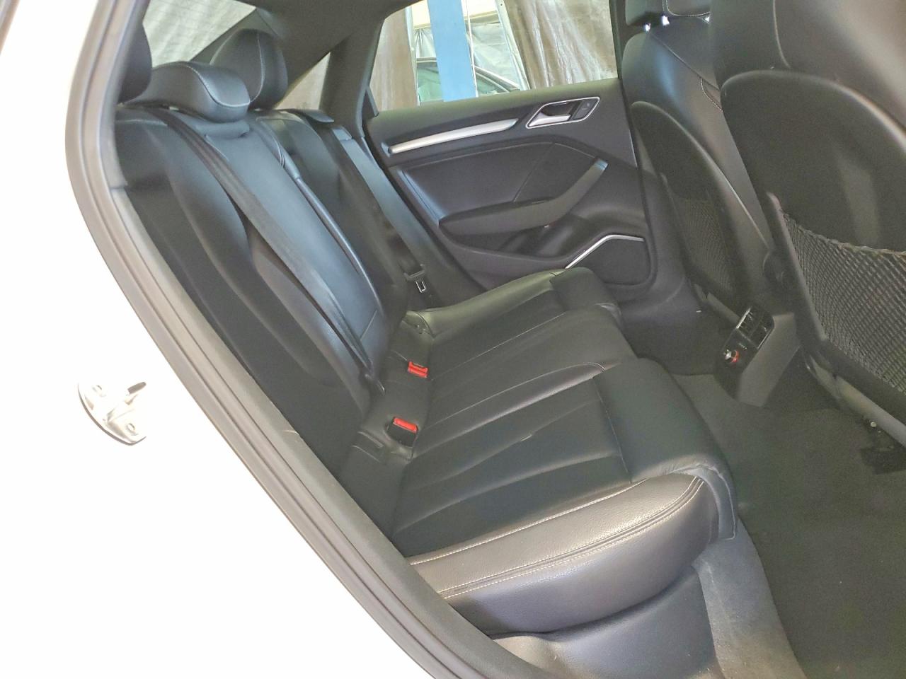 2016 Audi S3 VIN WAUF1GFF8G1118066 photo 10