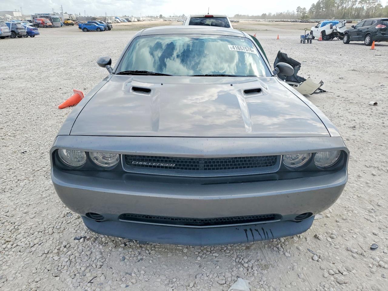 2011 Dodge Challenger VIN 2B3CJ4DG7BH581568 photo 5