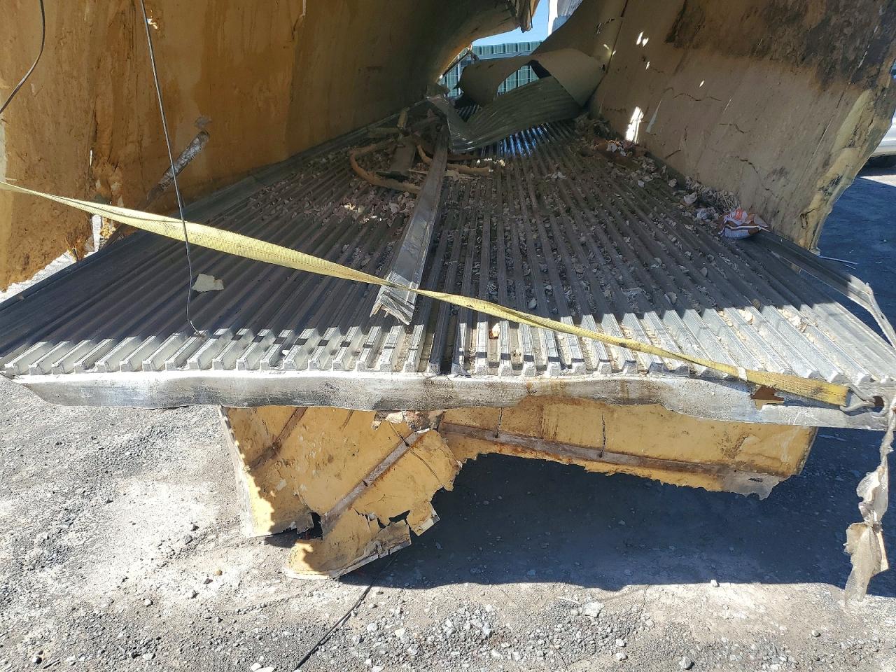 2018 UTILITY All models VIN 1UYVS2539J2219206 photo 7