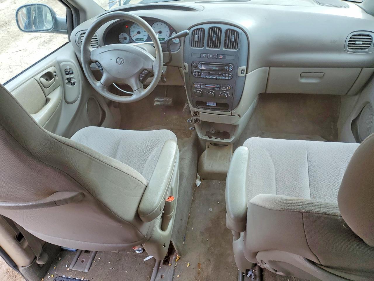 2003 Dodge Caravan VIN 2D4GP44R33R381673 photo 8