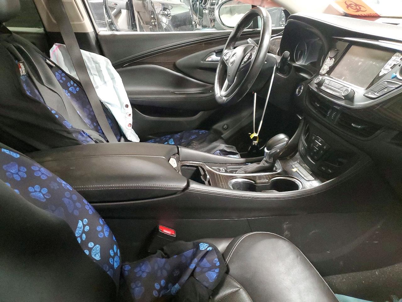 2020 Envision VIN LRBFX3SX6LD125405 photo 7