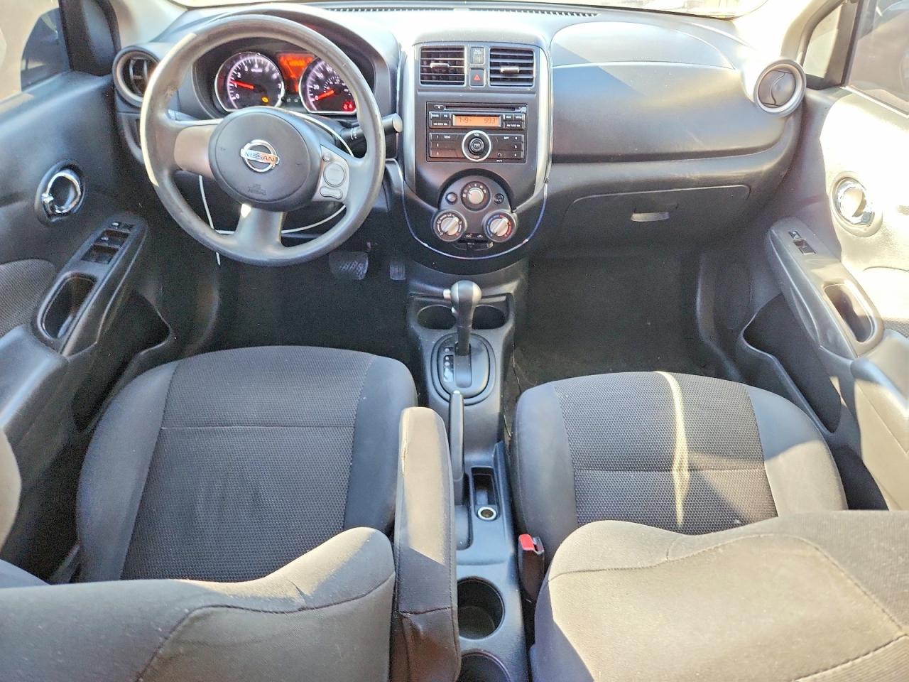2013 Niss Versa VIN 3N1CN7AP5DL855601 photo 8