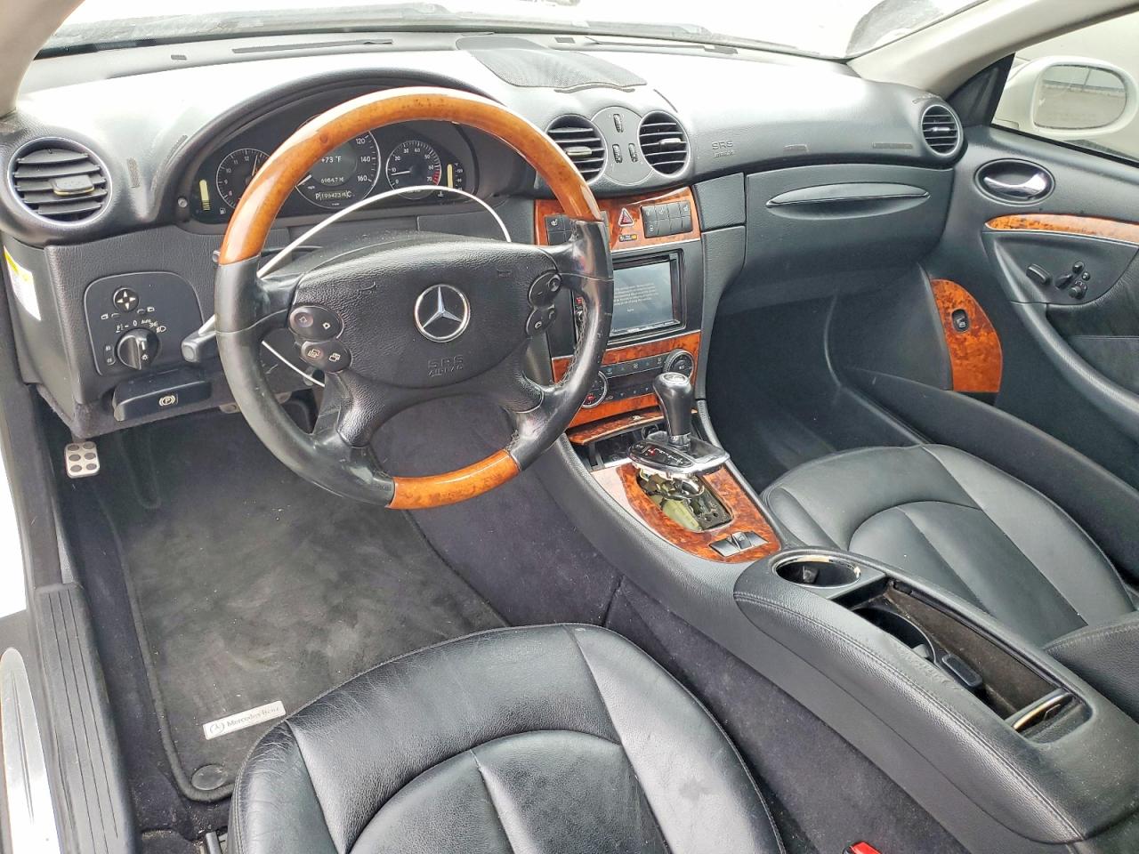 2009 Mercedes-Benz Clk-class VIN WDBTK56F79F262879 photo 8