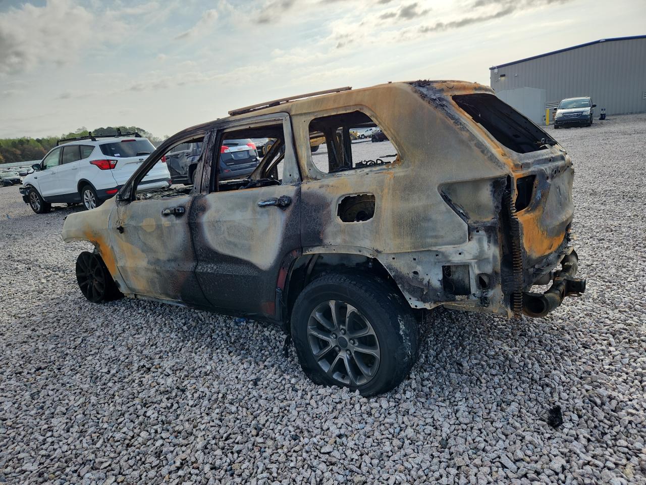 2015 Cherokee VIN 1C4RJFBG6FC941672 photo 2