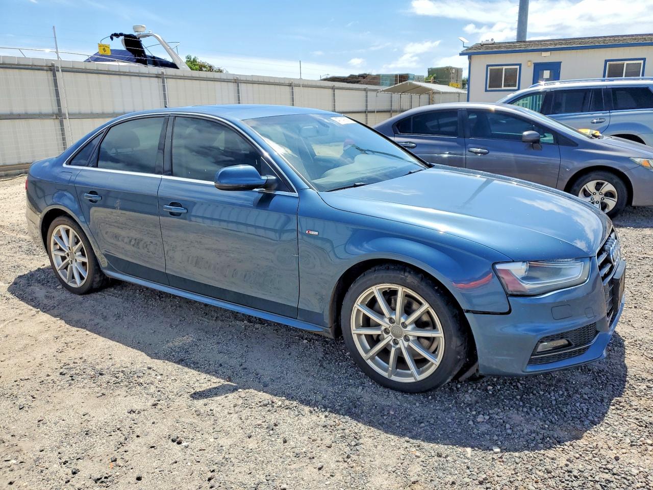 2015 Audi A4 VIN WAUBFAFL2FN016658 photo 4