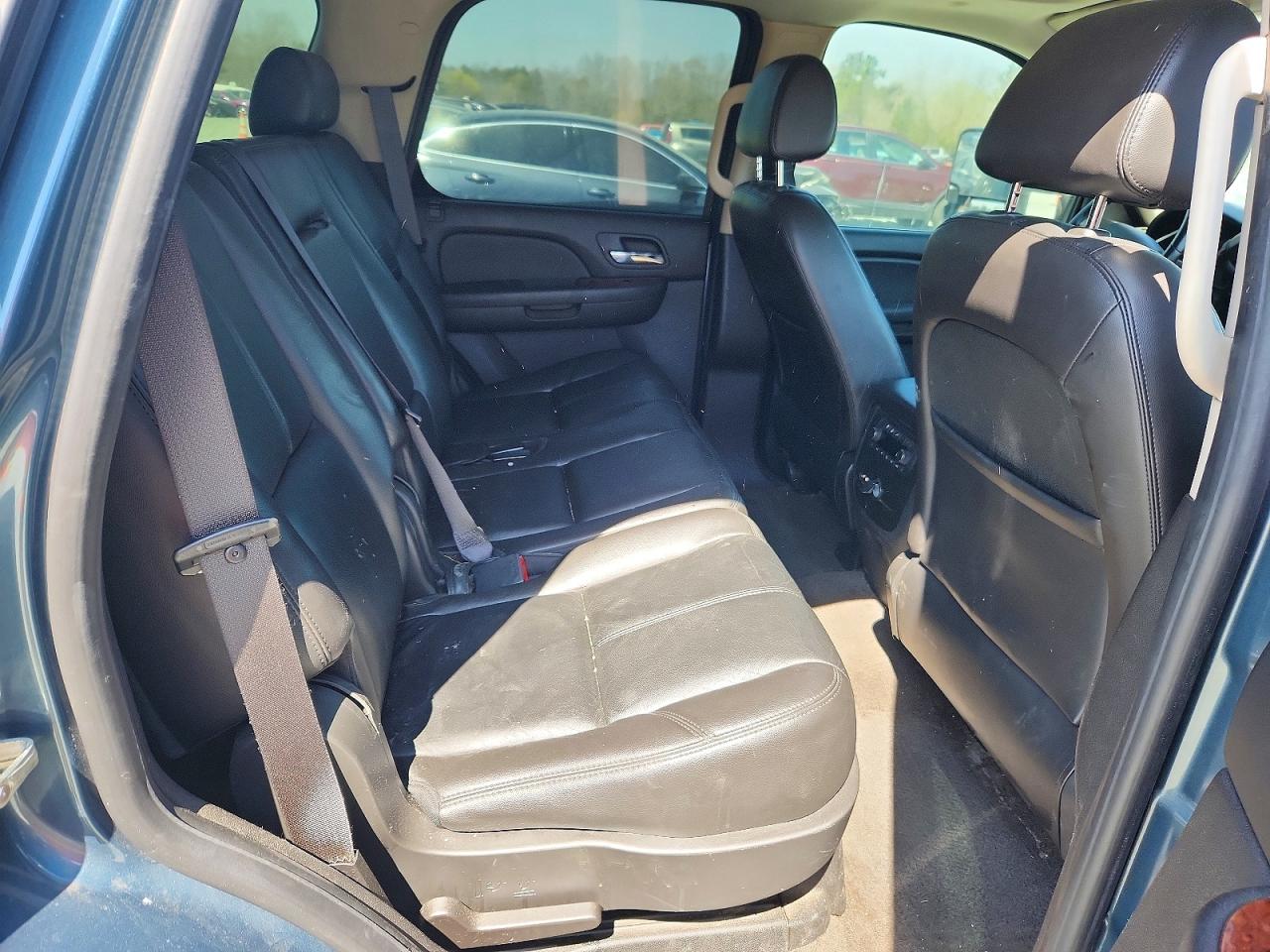 2009 GMC Yukon VIN 1GKFK13579R288209 photo 11