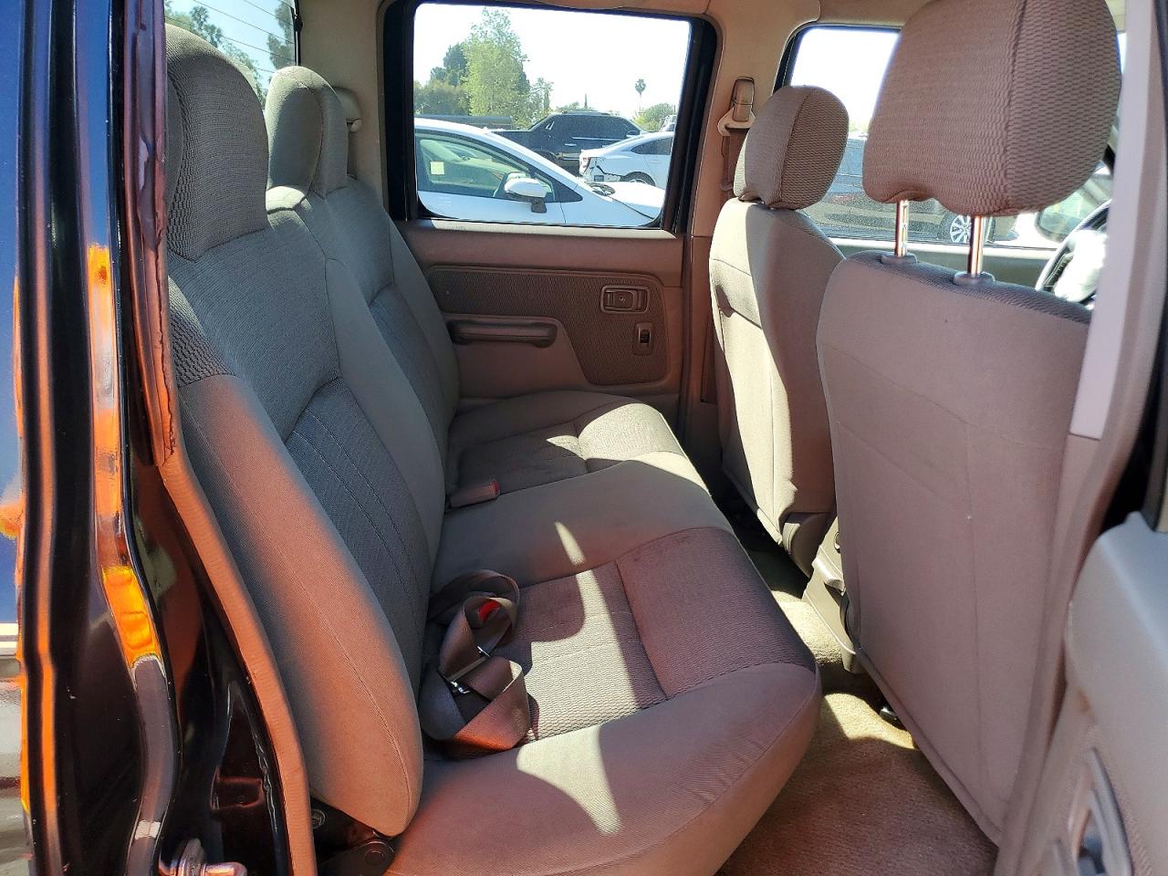 2004 Nissan Frontier VIN 1N6ED29X04C430974 photo 10
