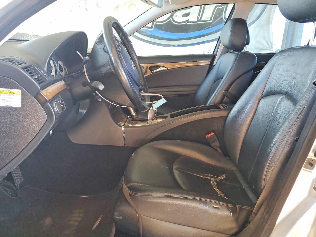 2007 Mercedes-Benz E-class VIN WDBUF56X57B181370 photo 7