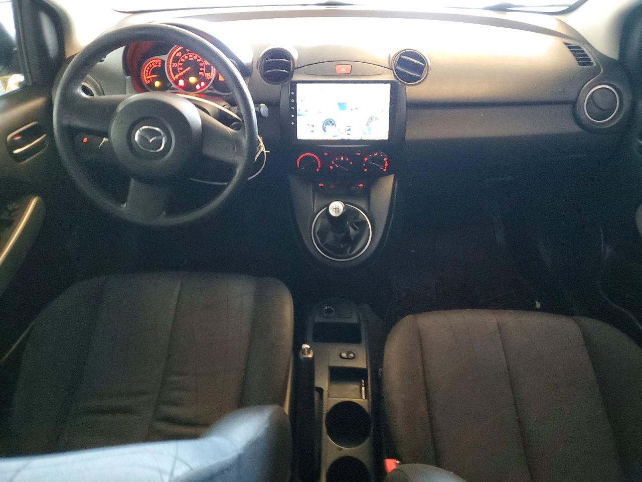 2011 Mazda 2 VIN JM1DE1HZ2B0130635 photo 8