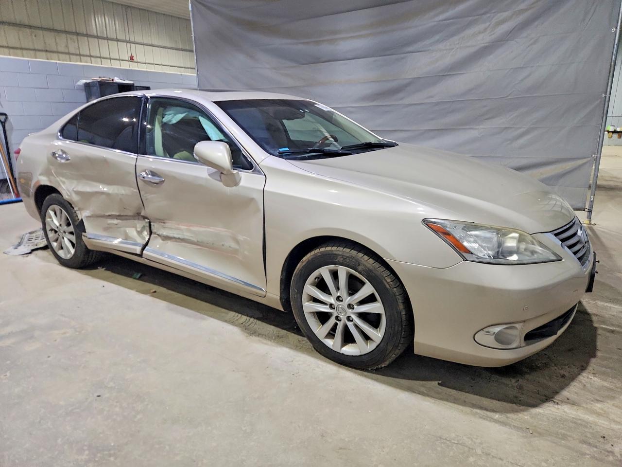 2011 Lexus ES350 VIN JTHBK1EG2B2448213 photo 4