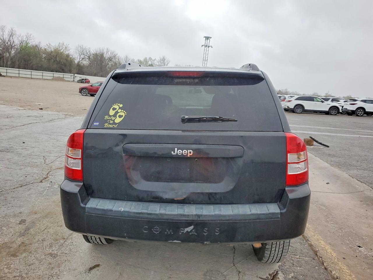 2008 Jeep Compass VIN 1J8FT47098D689659 photo 6