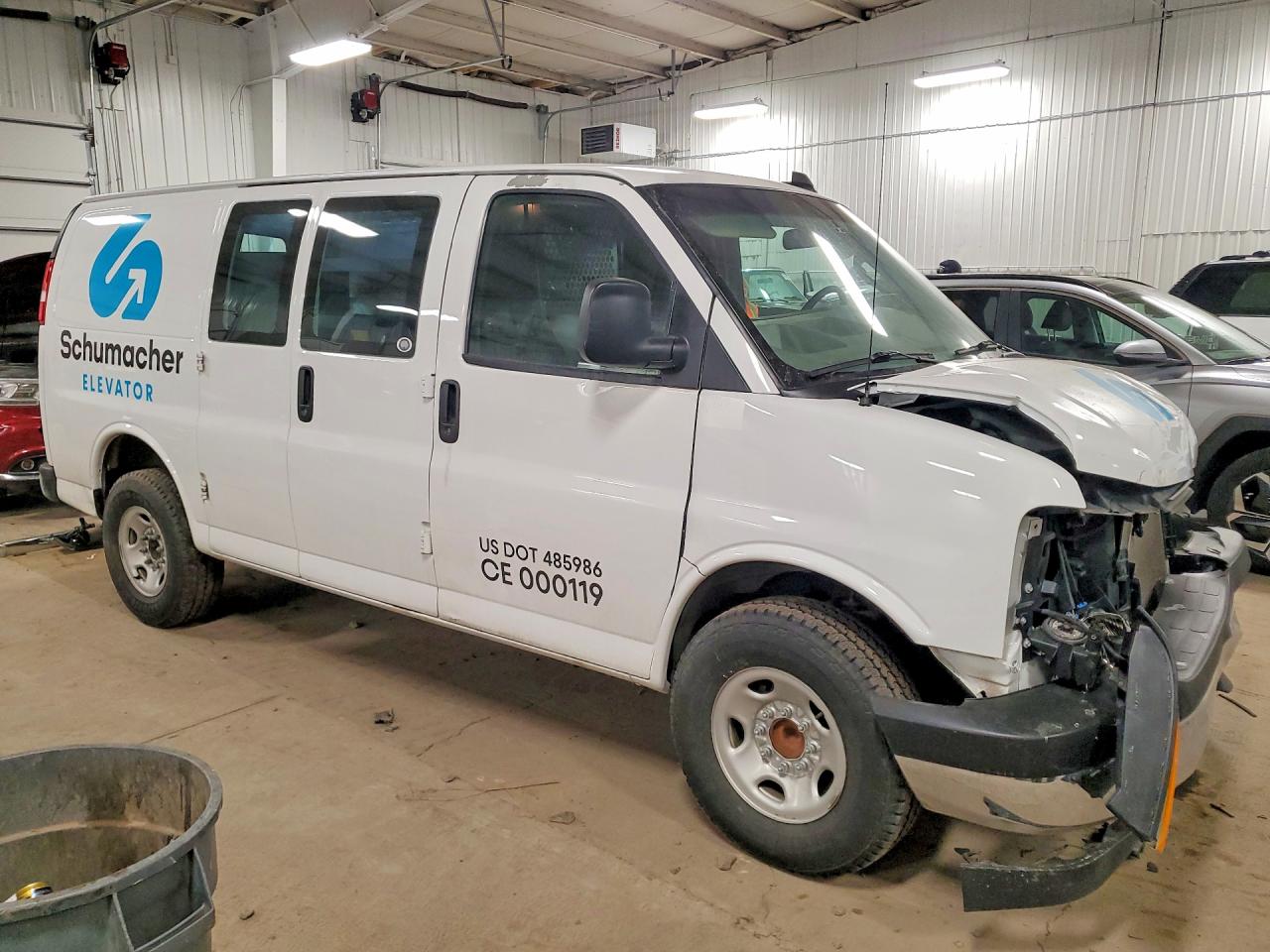 2022 CHEVROLET Express VIN 1GCWGAFP0N1223060 photo 4