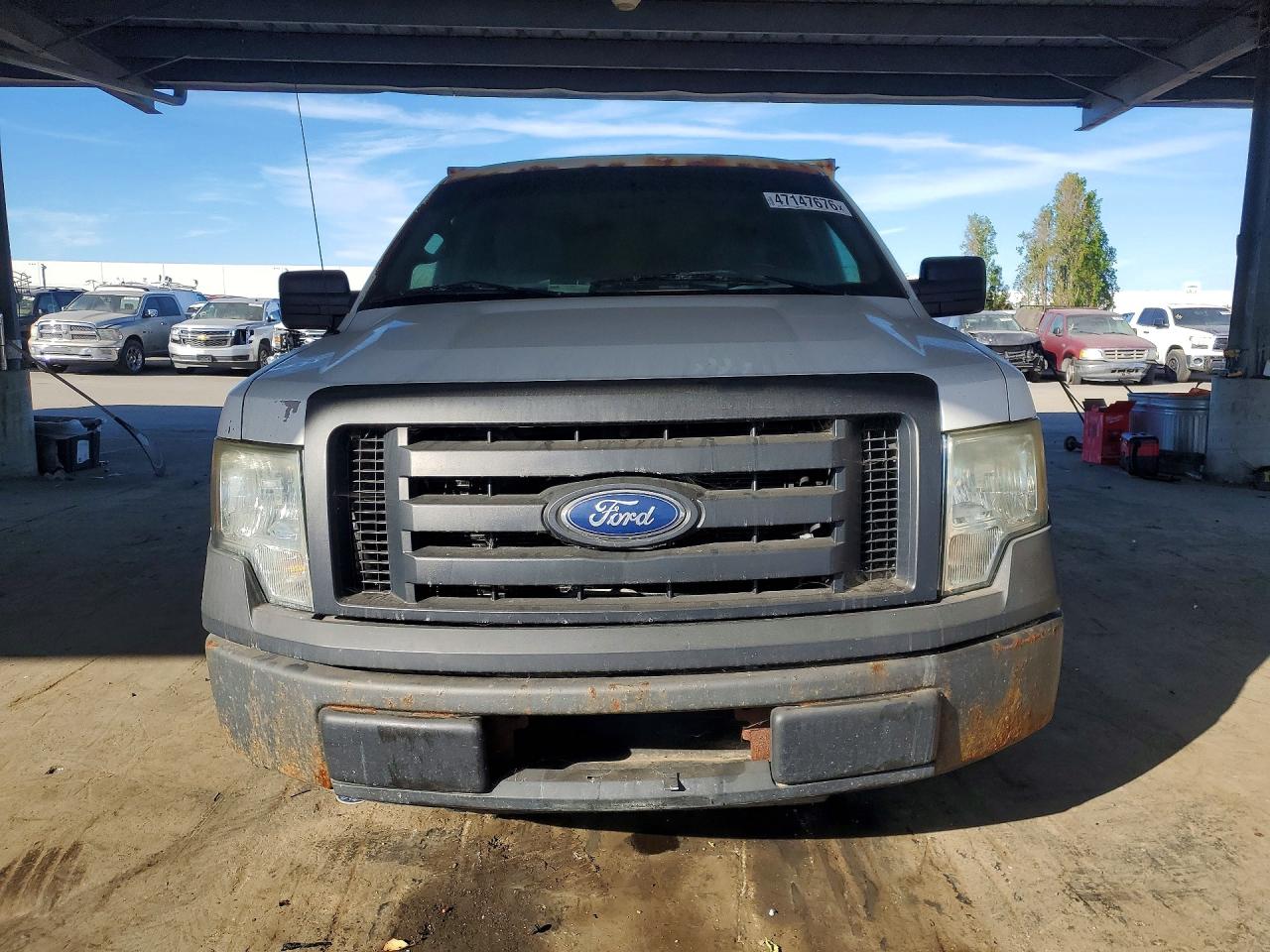 2010 Ford F150 VIN 1FTMF1CW5AKE60668 photo 5