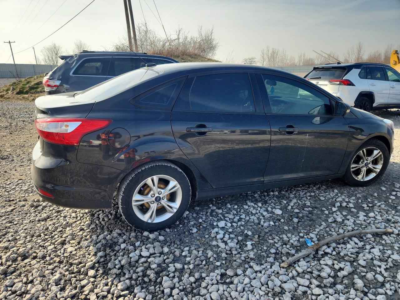 2013 Ford Focus VIN 1FADP3F25DL312378 photo 3