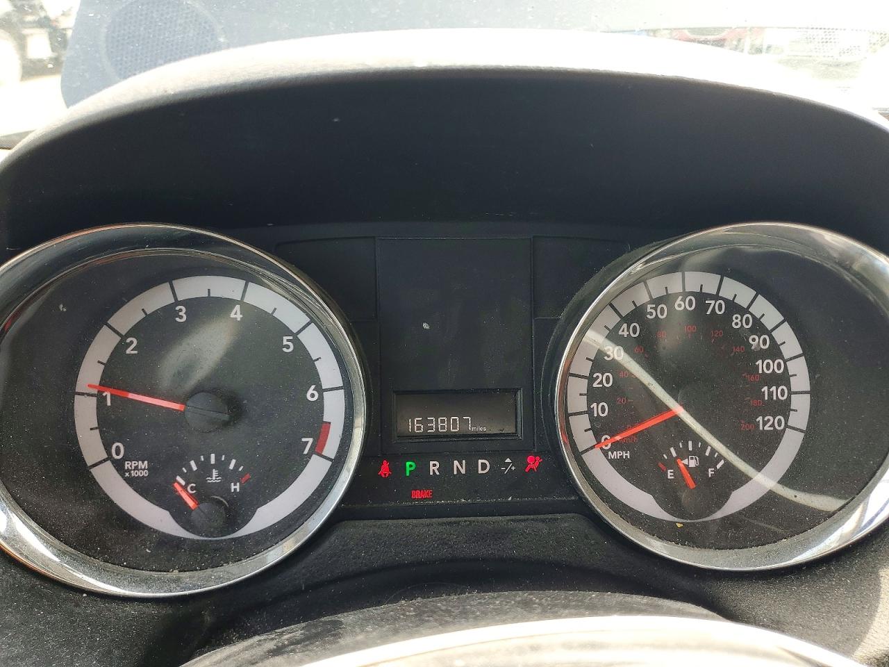 2015 Dodge Caravan VIN 2C4RDGBG1FR667186 photo 9