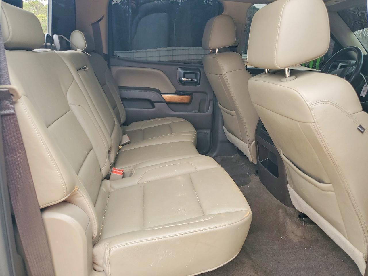 2017 Chevrolet All models VIN 3GCUKSEC1HG173415 photo 10