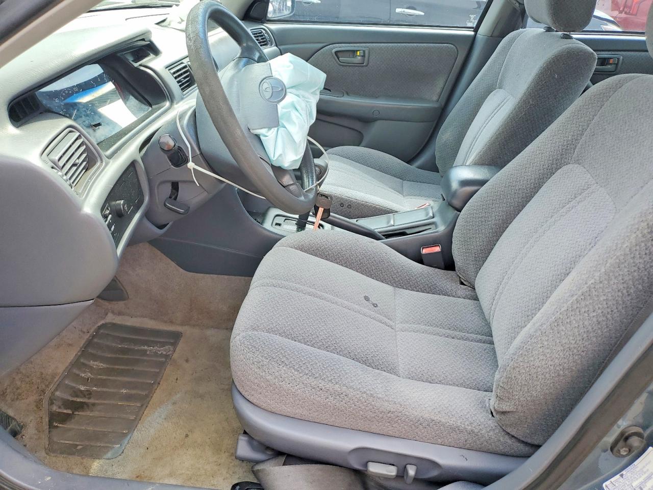 2001 TOYT Camry VIN 4T1BG22K71U861096 photo 7