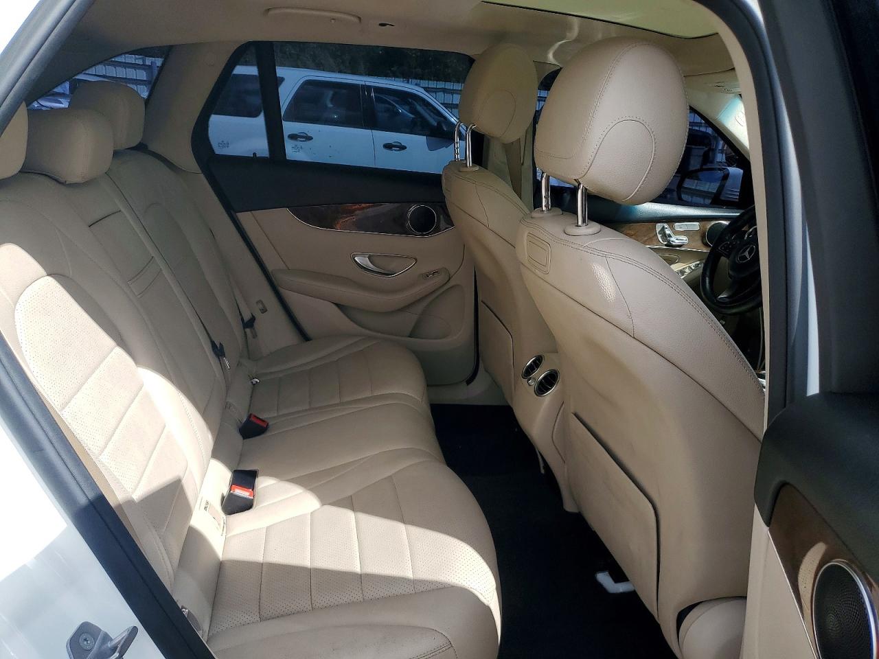 2018 Mercedes-Benz Glc class VIN WDC0G4JB2JV037391 photo 11