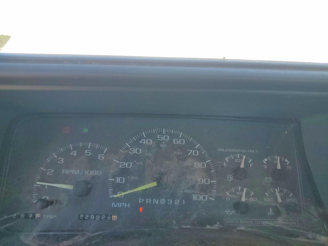 1998 Chevrolet Gmt VIN 1GCEK14W5WZ278580 photo 9