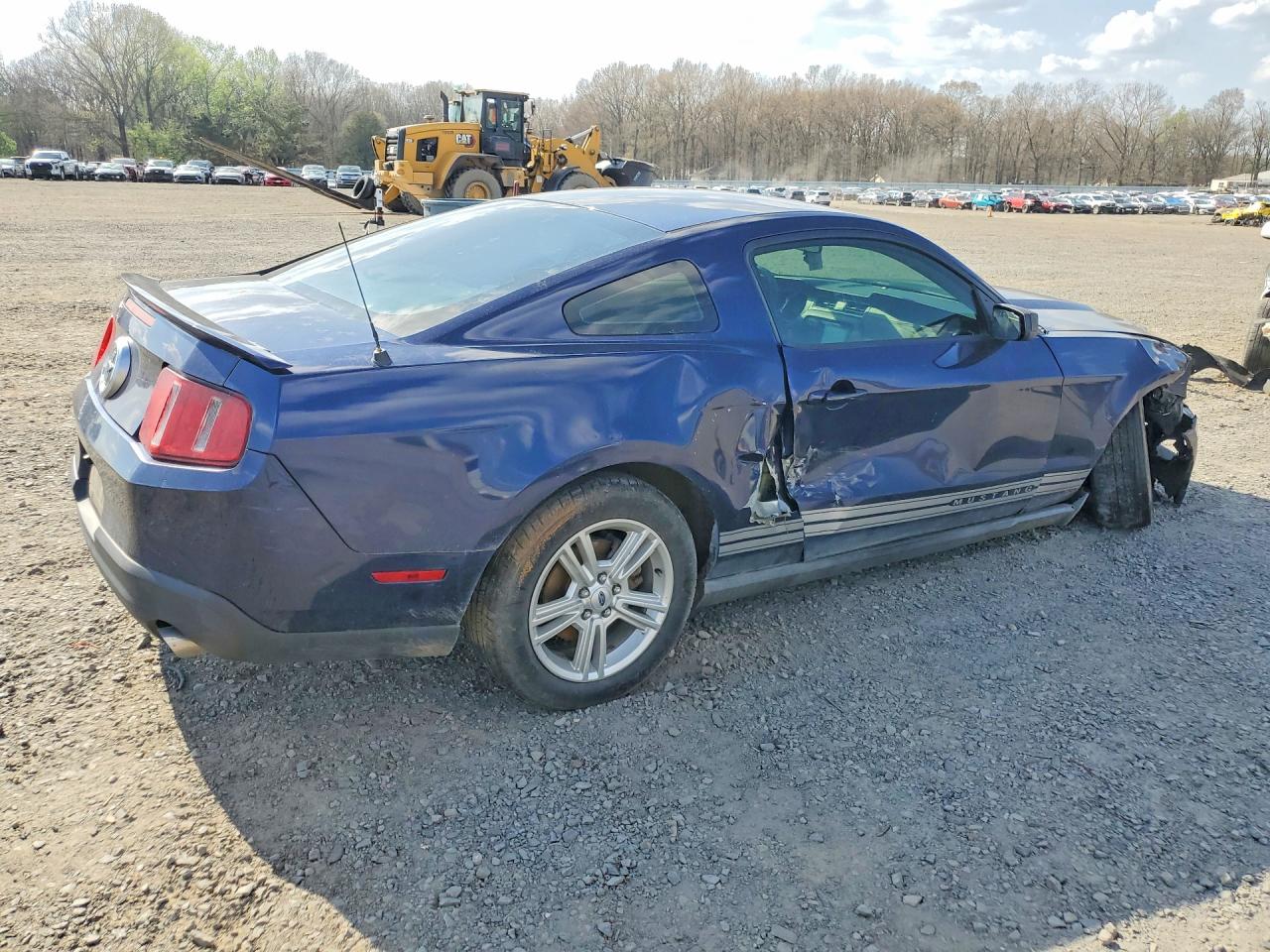2010 Ford Mustang VIN 1ZVBP8AN3A5114914 photo 3