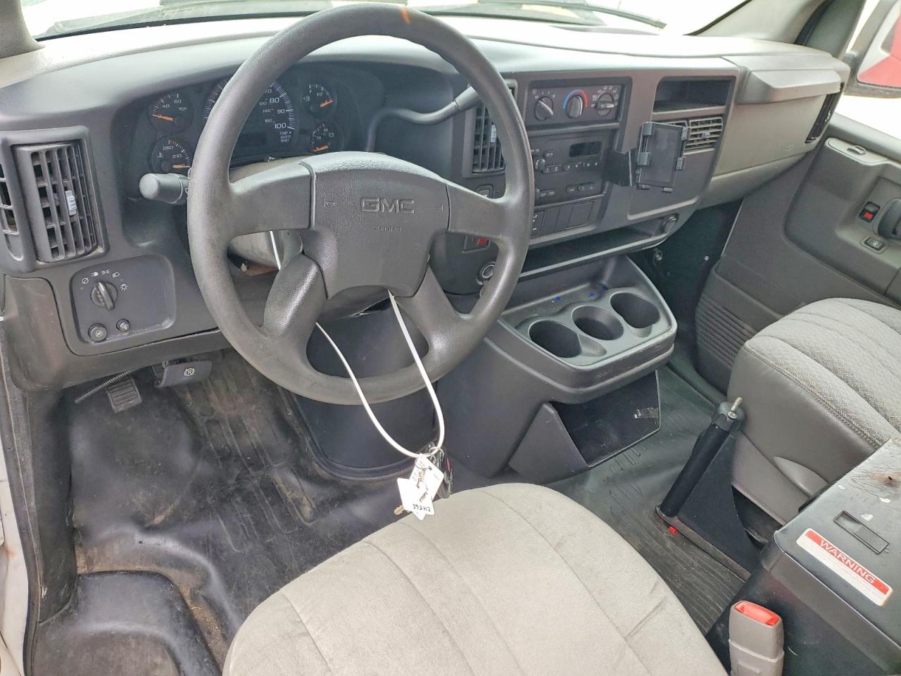 2007 GMC Savana VIN 1GTGG25V071193006 photo 8