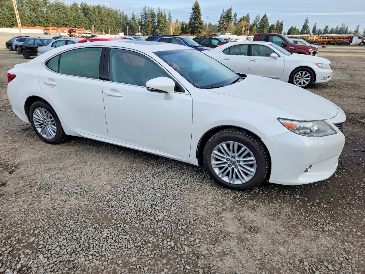2013 Lexus ES350 VIN JTHBK1GG3D2034387 photo 4
