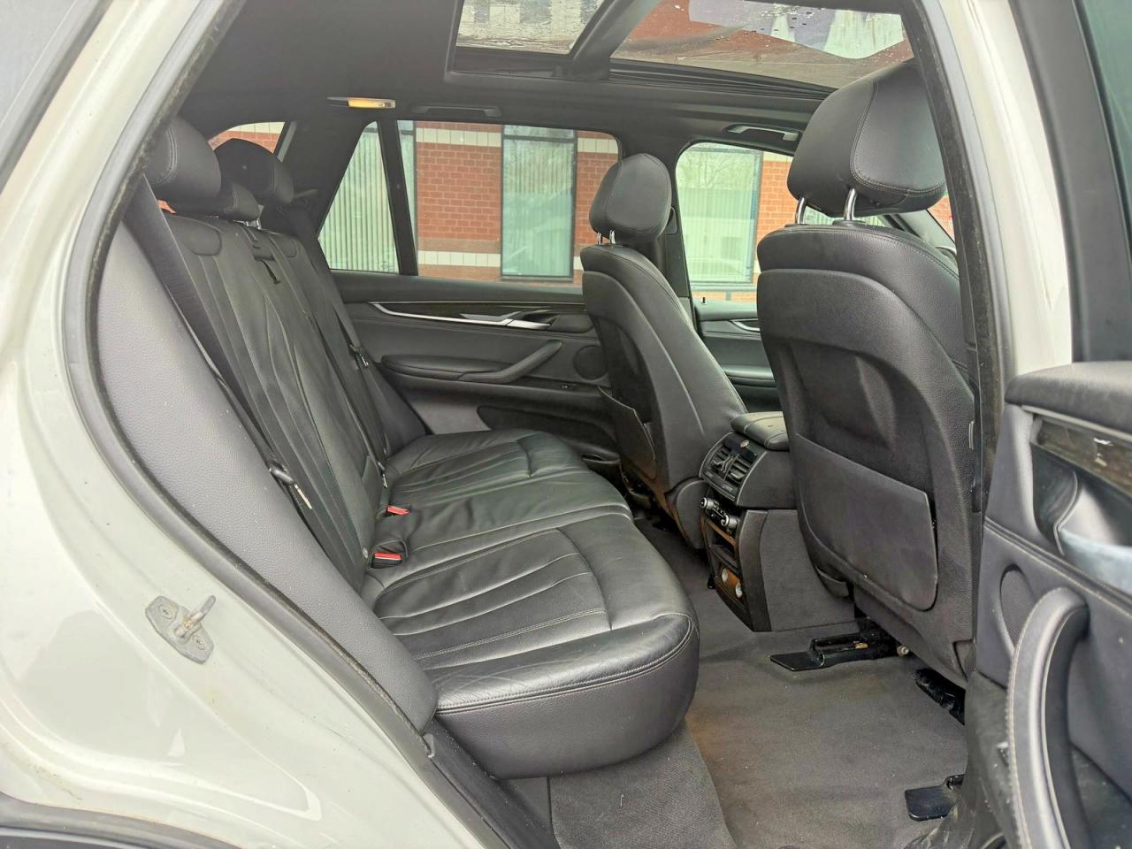 2018 BMW X5 VIN 5UXKR0C52J0Y02782 photo 6