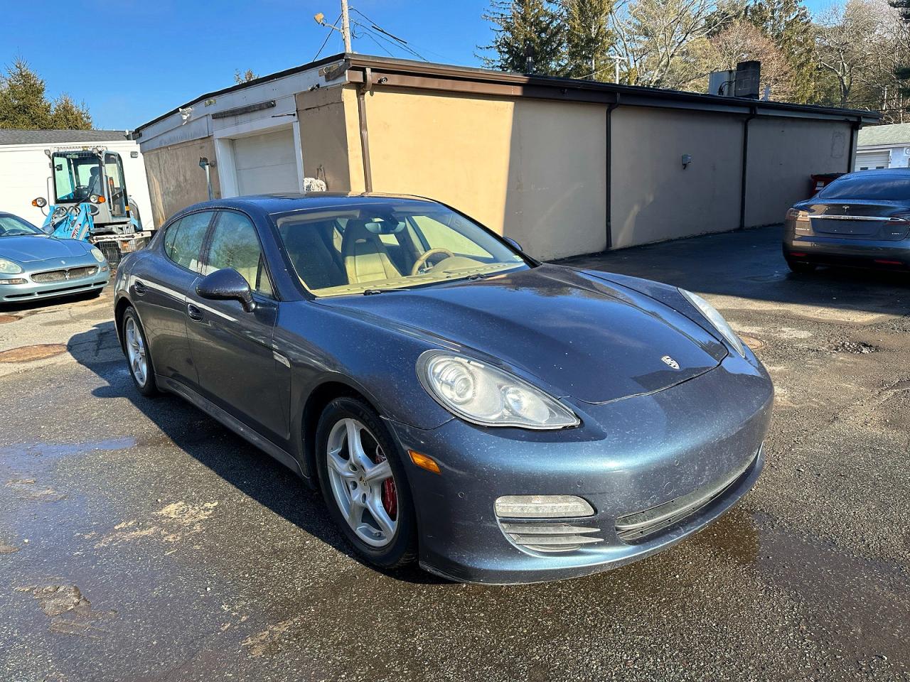 2013 Porsche Panamera VIN WP0AA2A77DL010215 photo 1