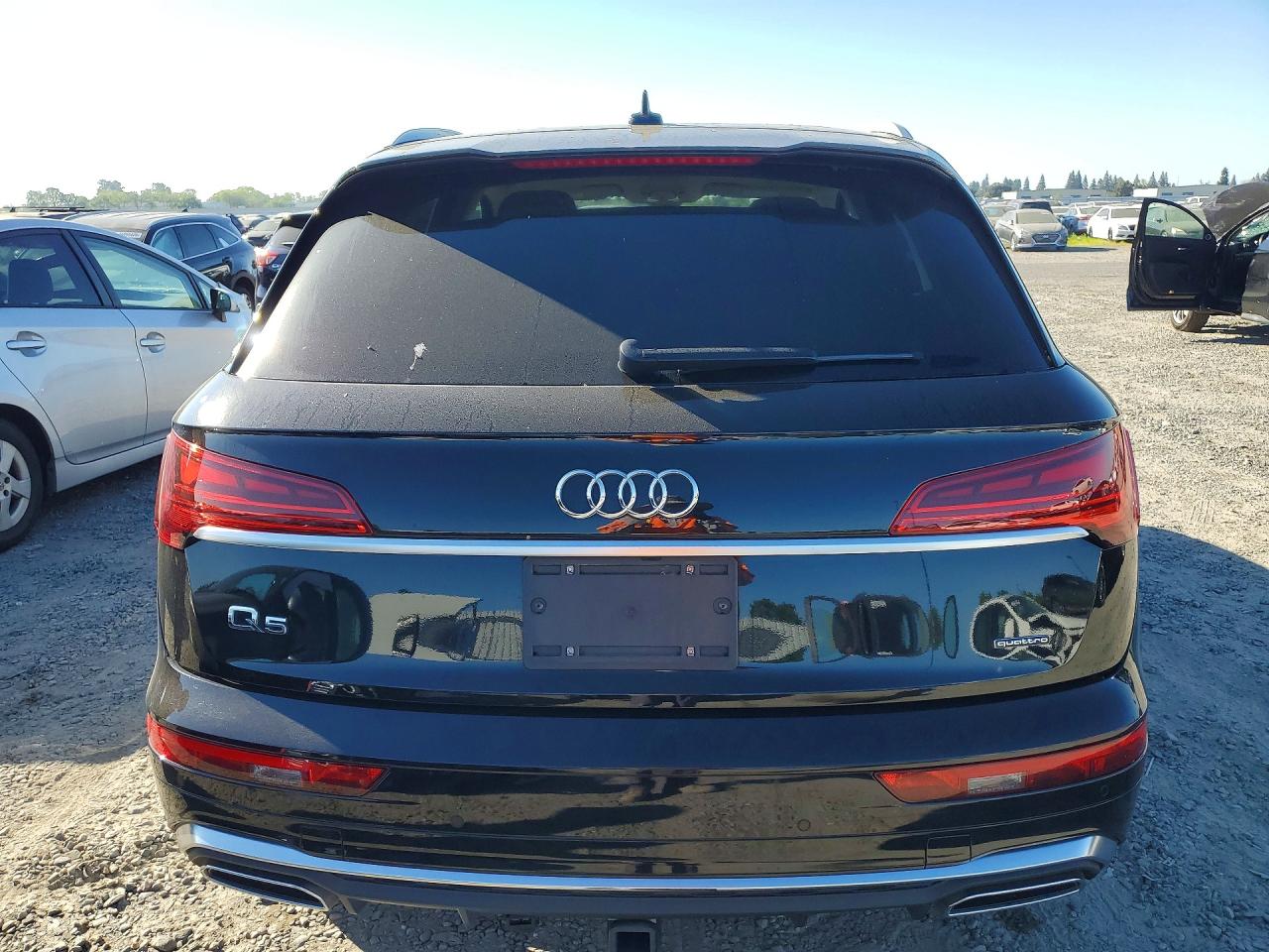 2022 Audi Q5 VIN WA1EAAFYXN2029260 photo 6