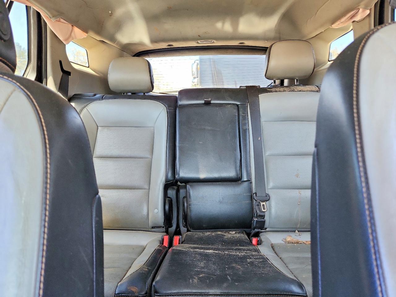 2019 GMC Terrain VIN 3GKALPEX7KL300624 photo 10