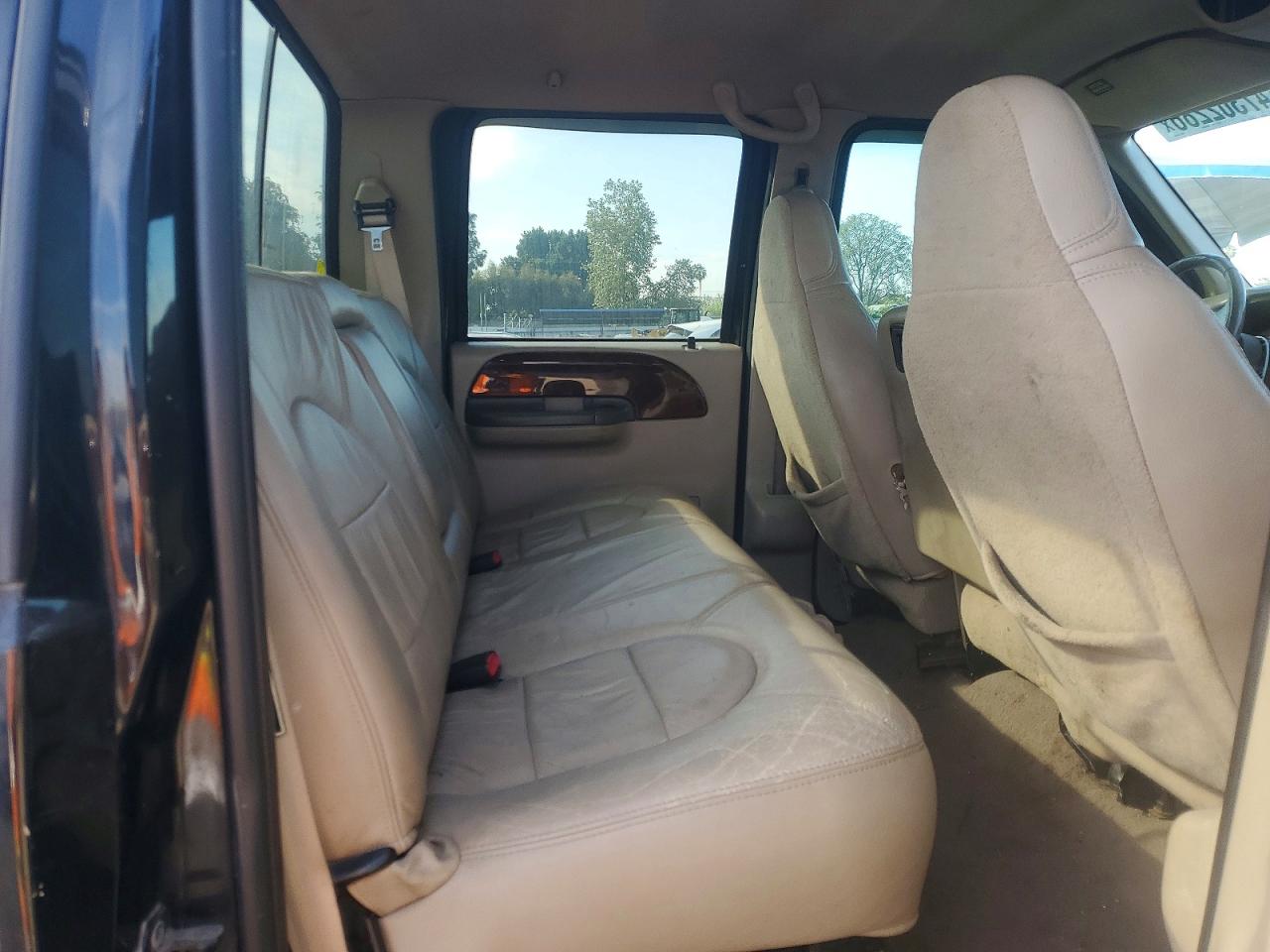 2000 Ford F250 VIN 3FTNW20F1YMA57143 photo 10