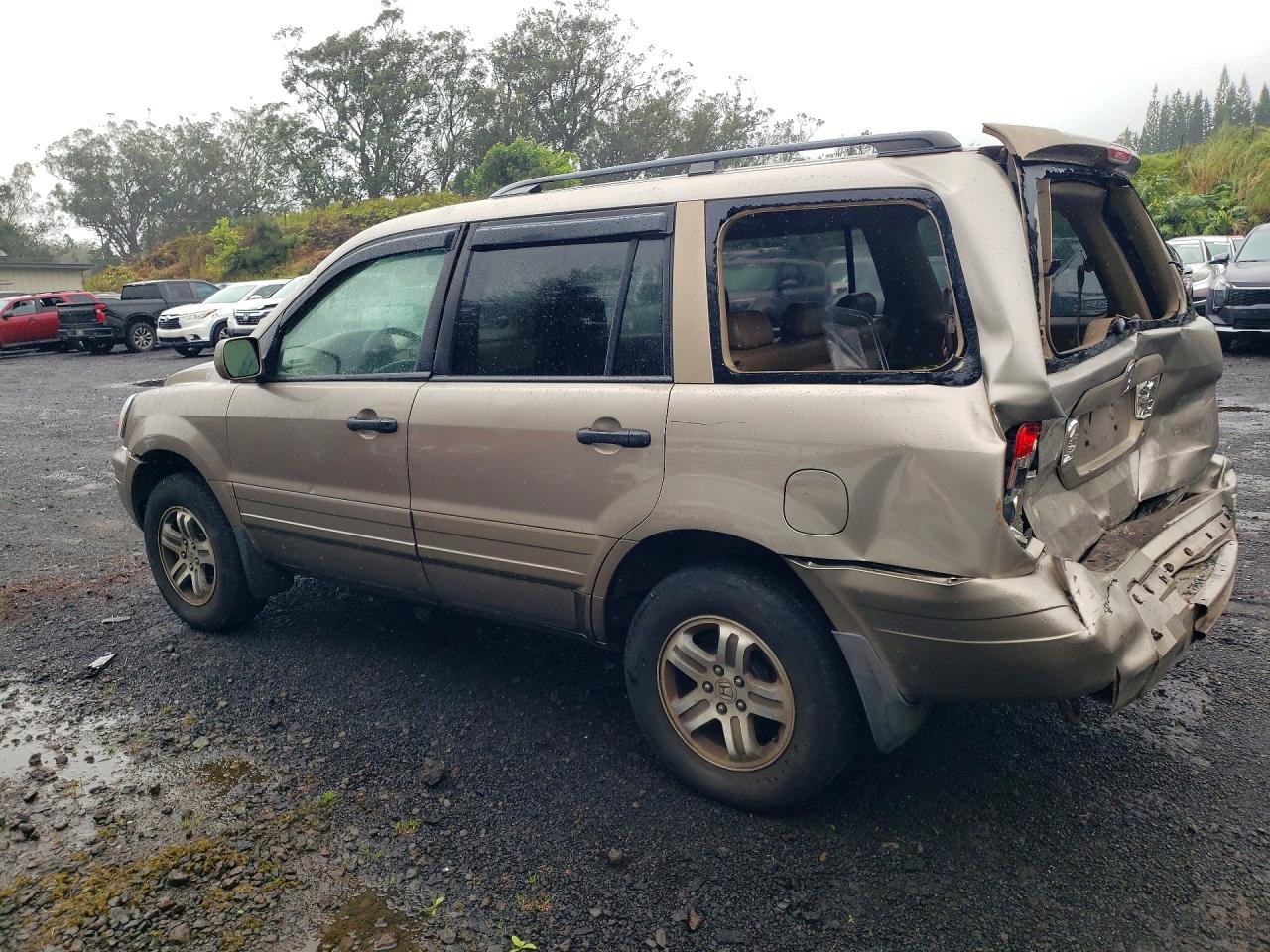 2004 Honda Pilot VIN 2HKYF18504H508548 photo 2