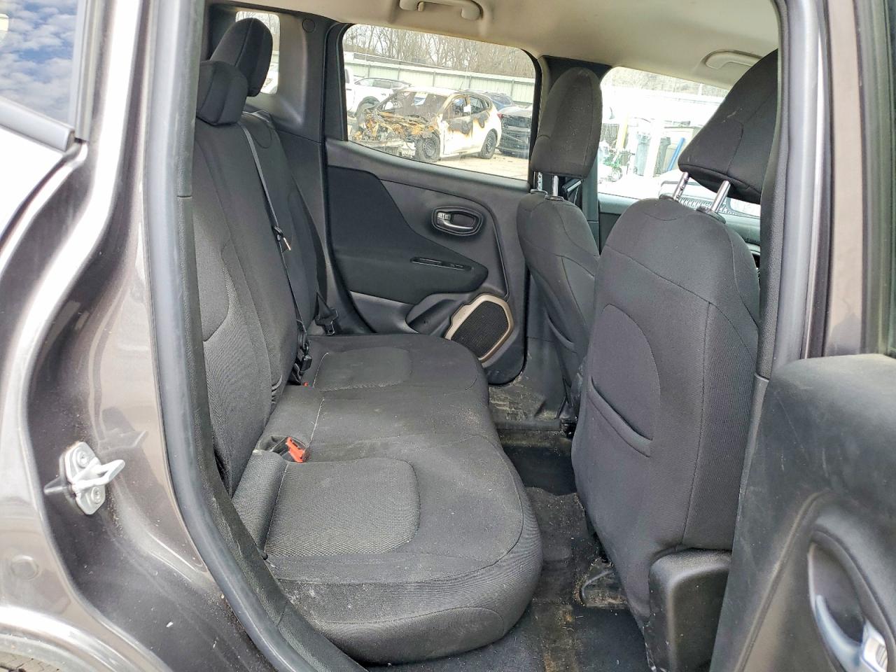 2017 Jeep Renegade VIN ZACCJABB5HPF64425 photo 10