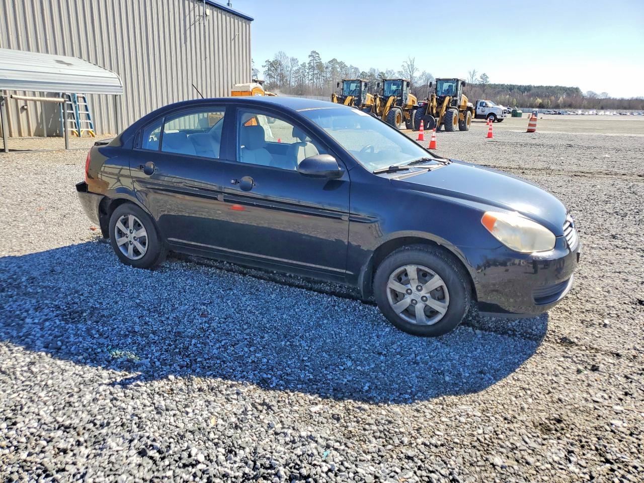 2008 Hyundai Accent VIN KMHCN46C98U258993 photo 4