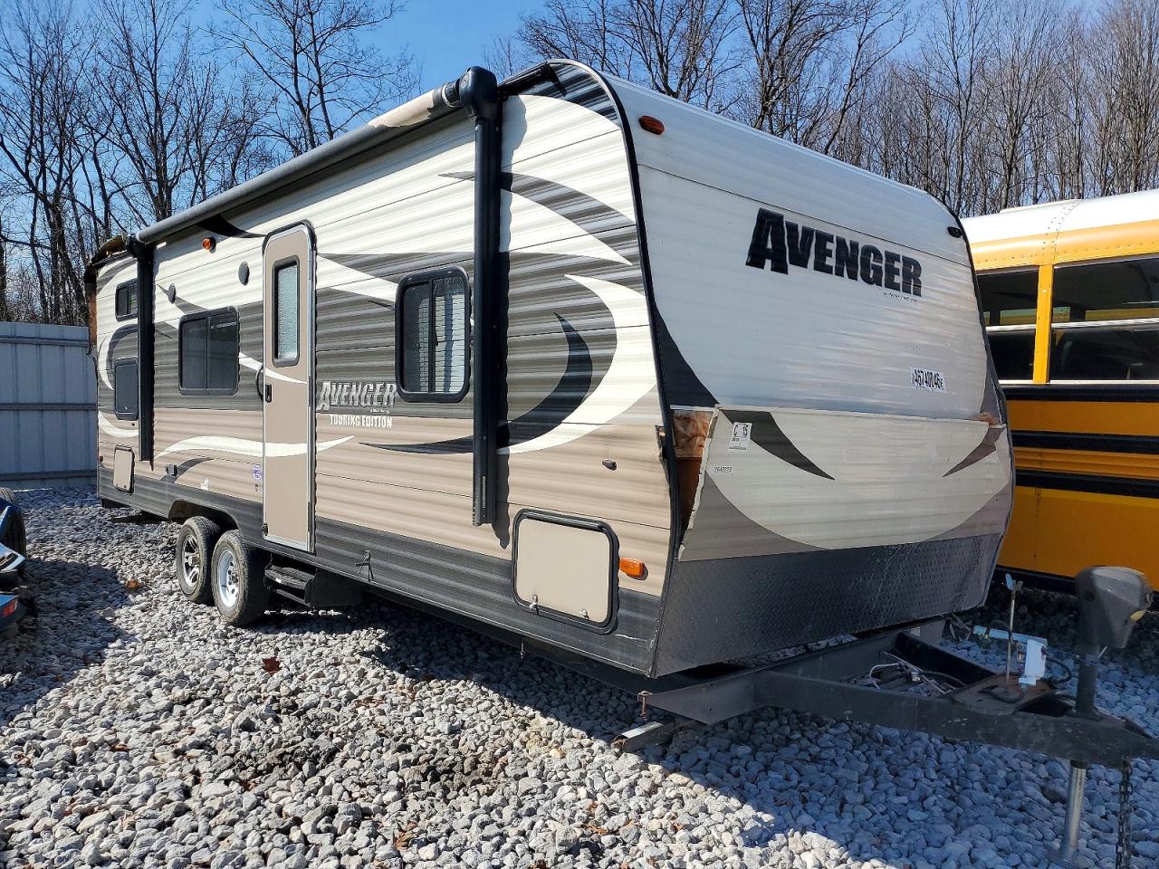 2015 FORESRIVER Avenger VIN 5ZT2AVRB3FB906002 photo 1