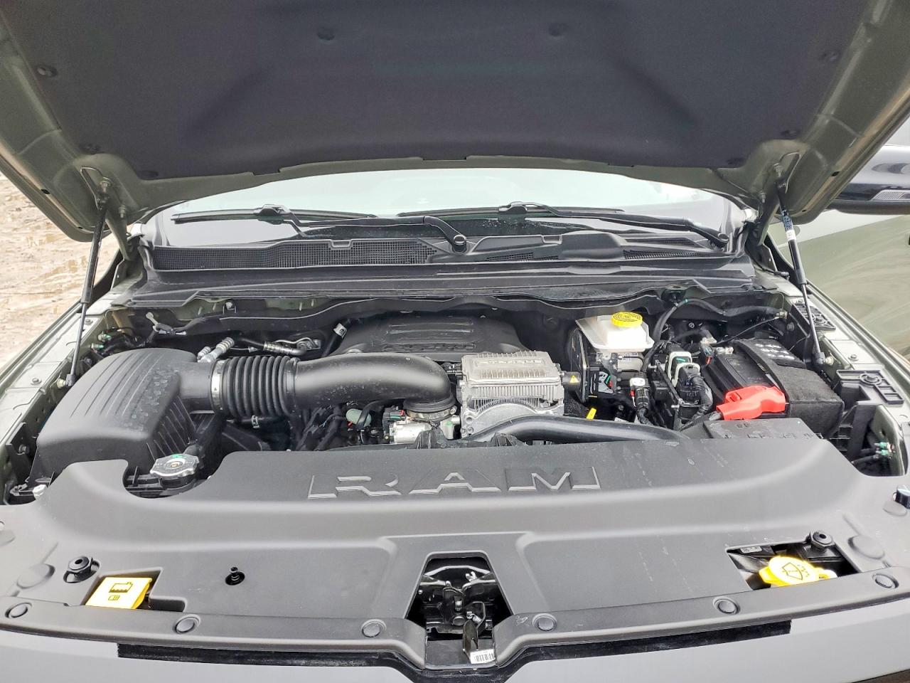 2026 RAM 1500 VIN 1C6SRFFT8TN303285 photo 11