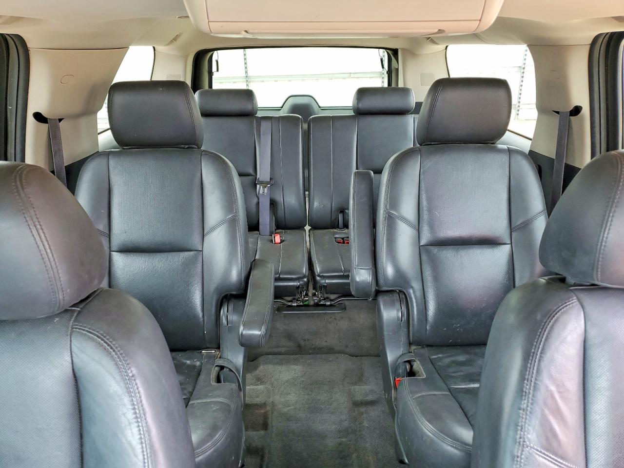 2011 GMC Yukon xl VIN 1GKS2MEF6BR398986 photo 10