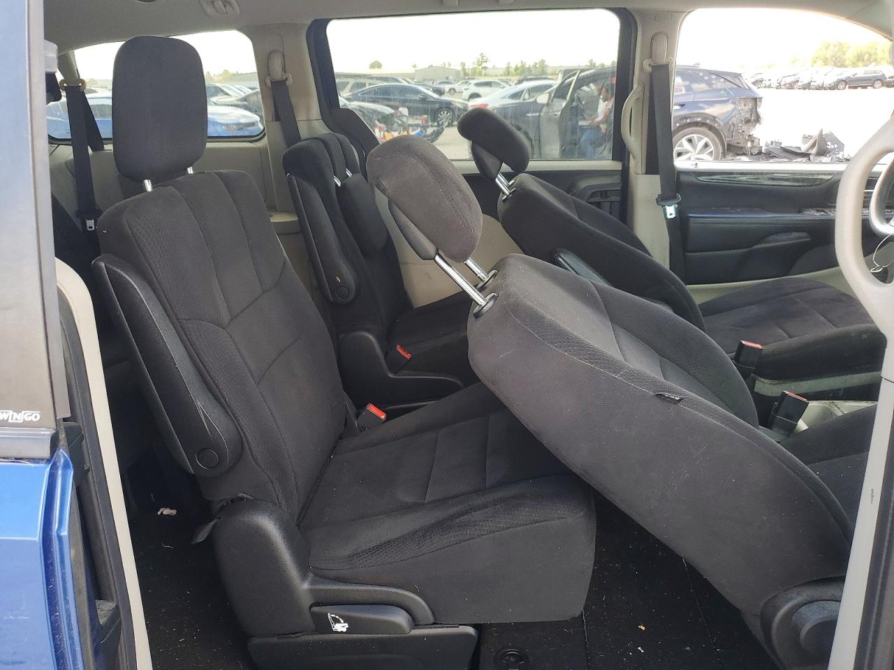 2011 Dodge Caravan VIN 2D4RN4DG7BR685634 photo 11