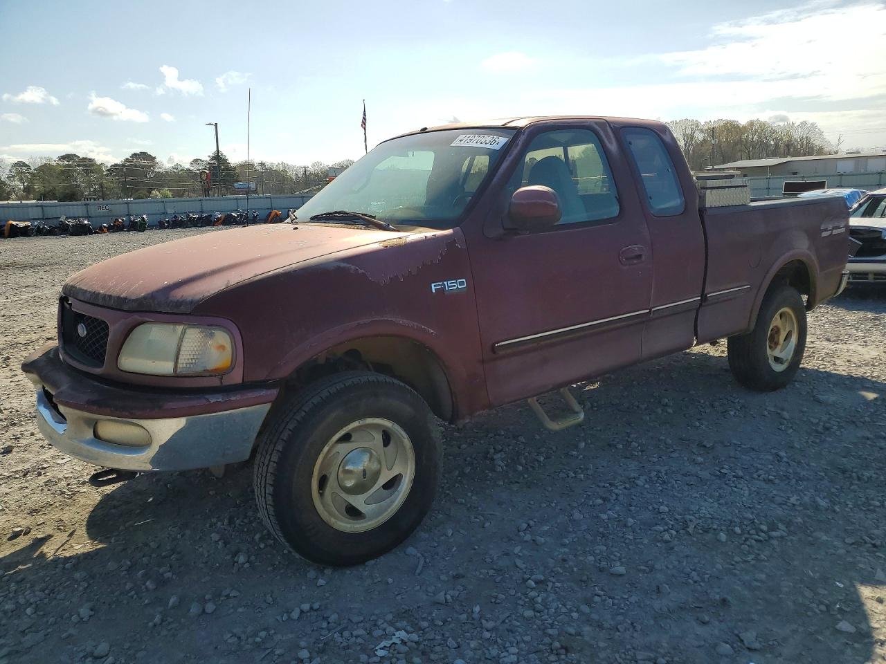 1997 Ford F150 VIN 1FTDX186XVNA65654 photo 1