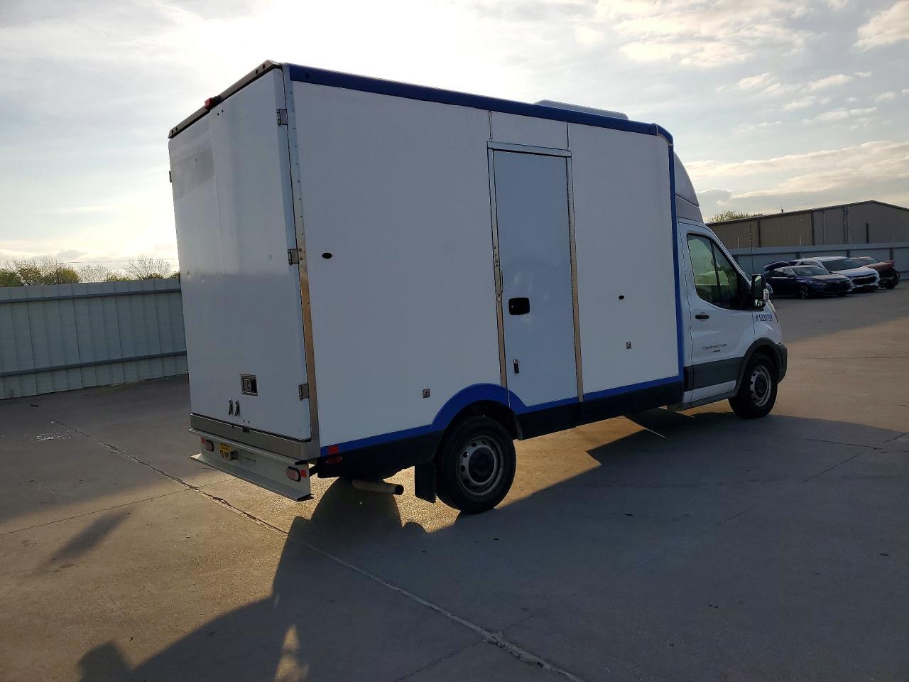 2023 Ford Transit VIN 1FDBW5ZG8PKA10998 photo 3