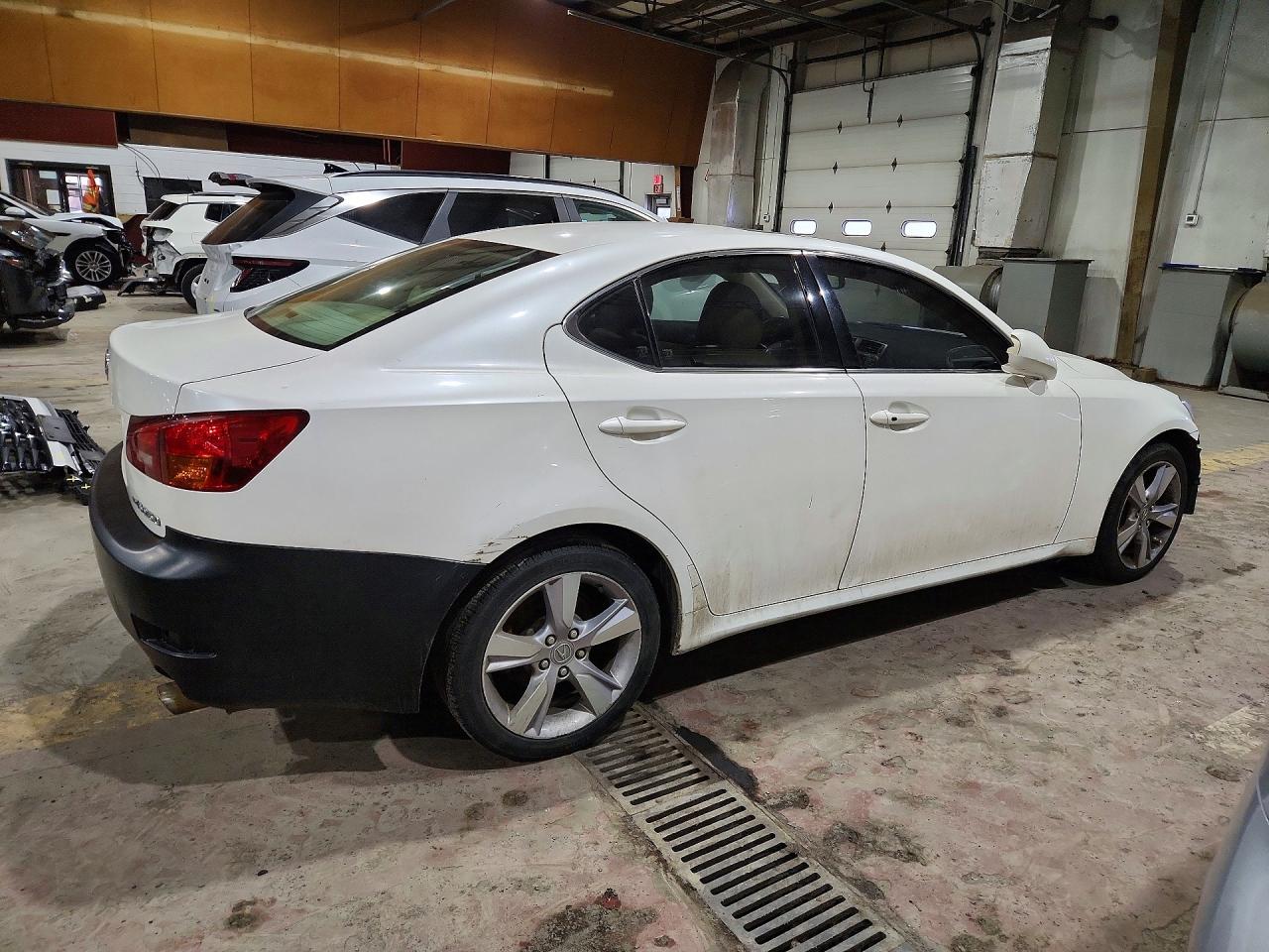 2006 LEXUS Is VIN JTHCK262662005632 photo 3
